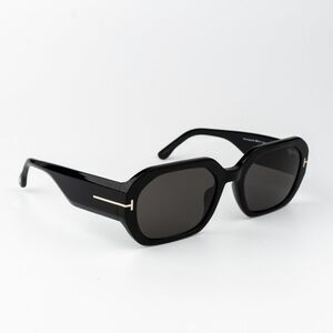 Tom Ford Men Sunglasses Black Smoke Square VERONIQUE-02 FT0917 01A